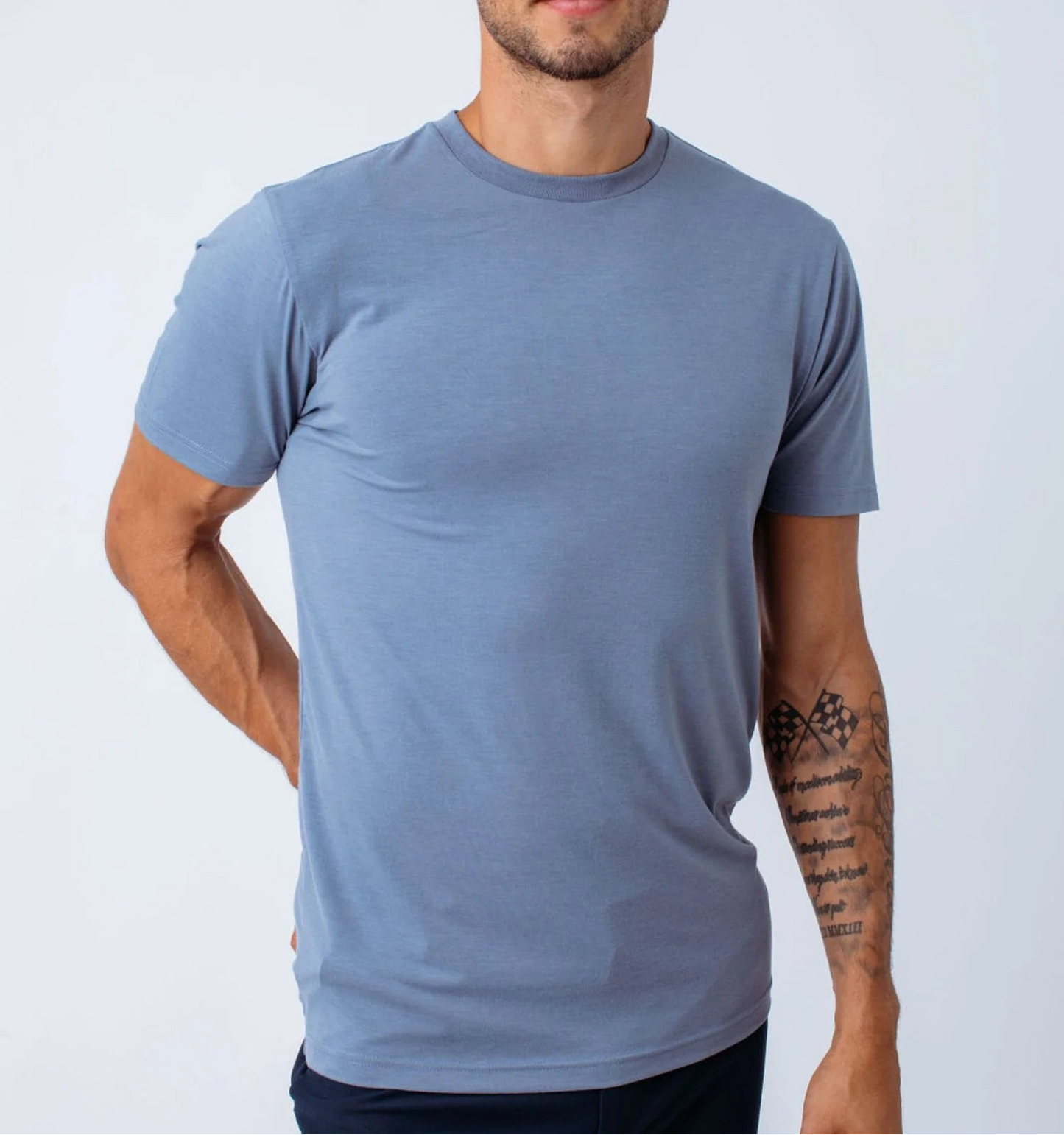 T-Shirt Plus Wedgewood Performance Cool Crew: Stay Cool & Dry